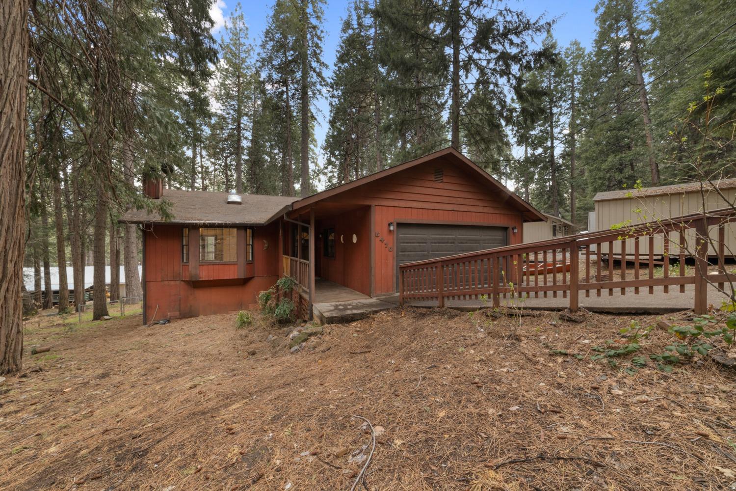 6470 Ridgeway Drive