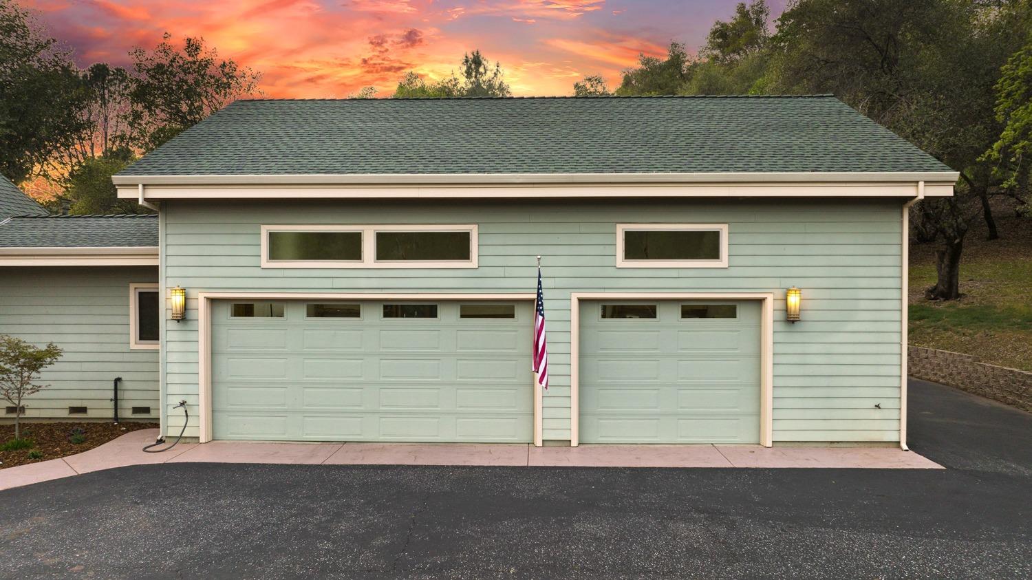 2130 Hidden Gold Trail