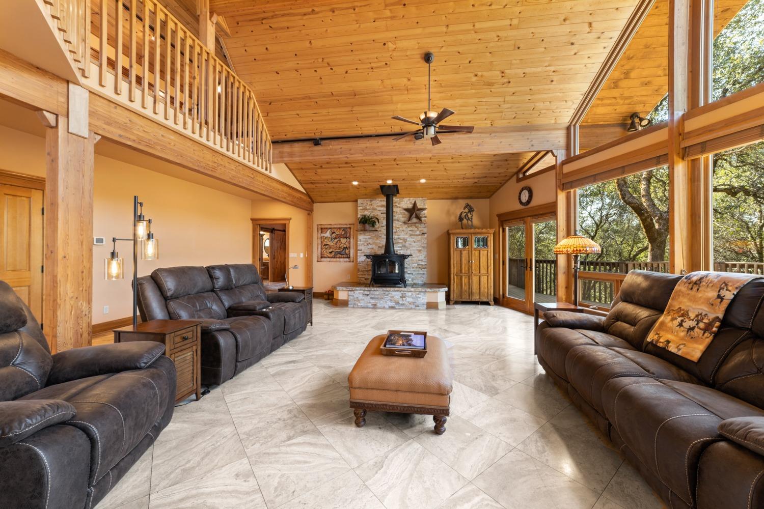 2130 Hidden Gold Trail