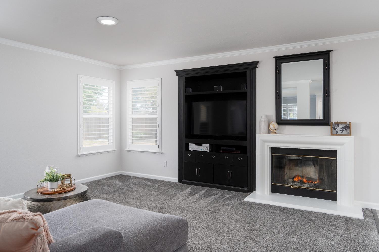 4915 Whitman Court
