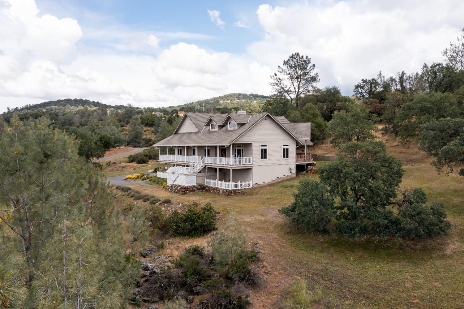 4885 Feldspar Lane