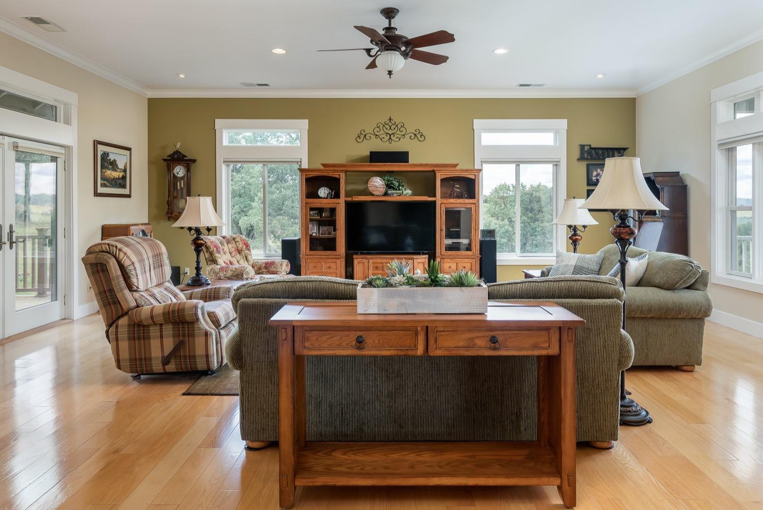 4885 Feldspar Lane