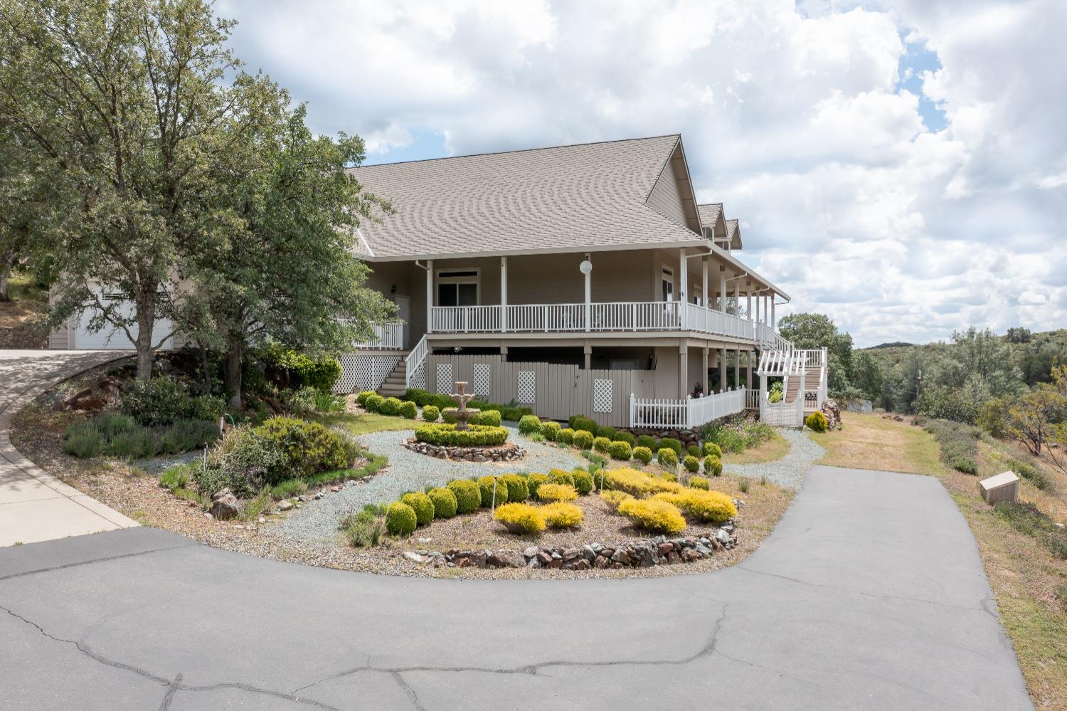 4885 Feldspar Lane