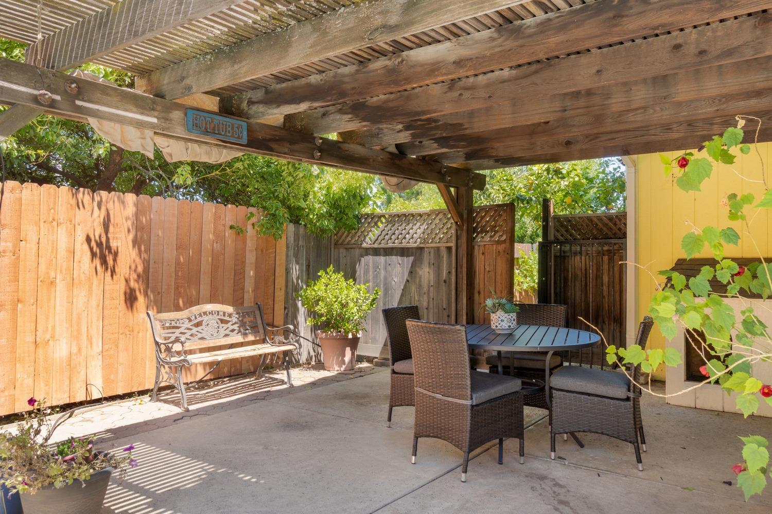 5646 Miners Circle