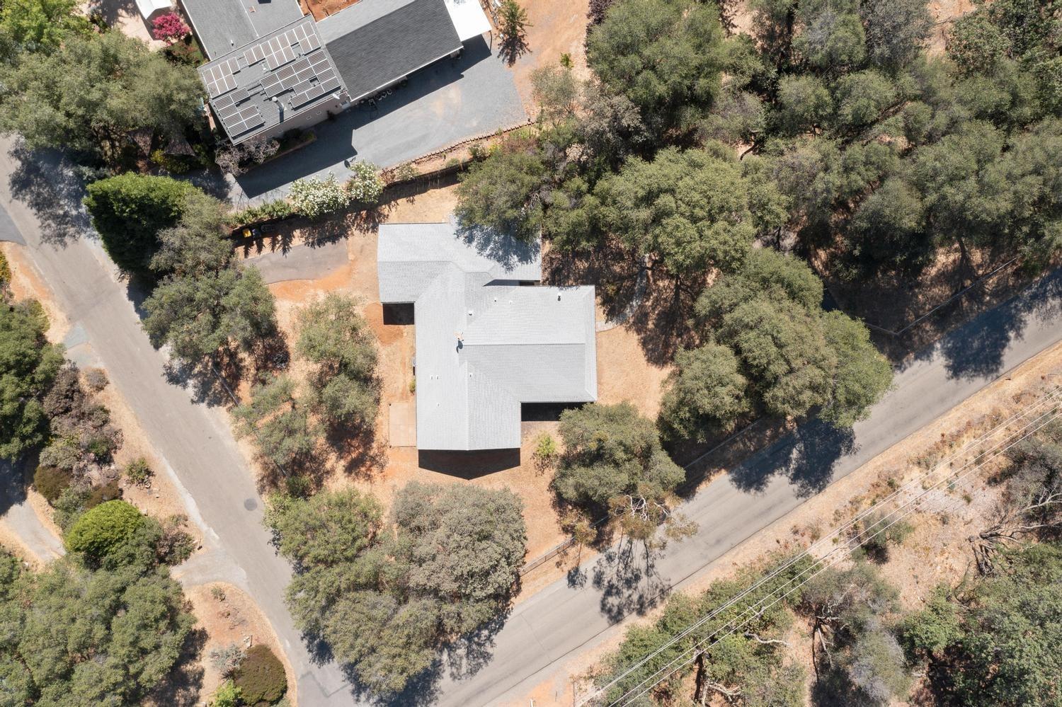 3816 Crosswood Drive