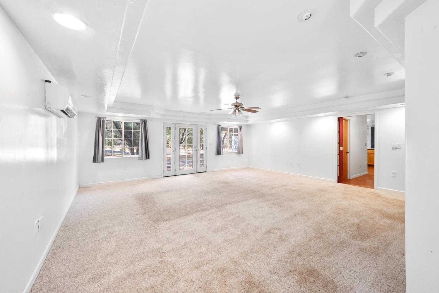3816 Crosswood Drive