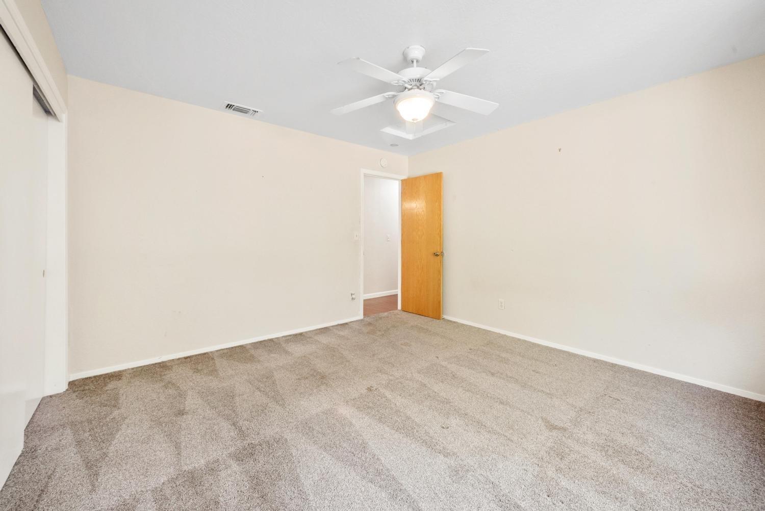 3816 Crosswood Drive