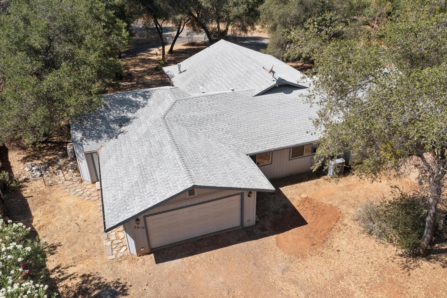 3816 Crosswood Drive