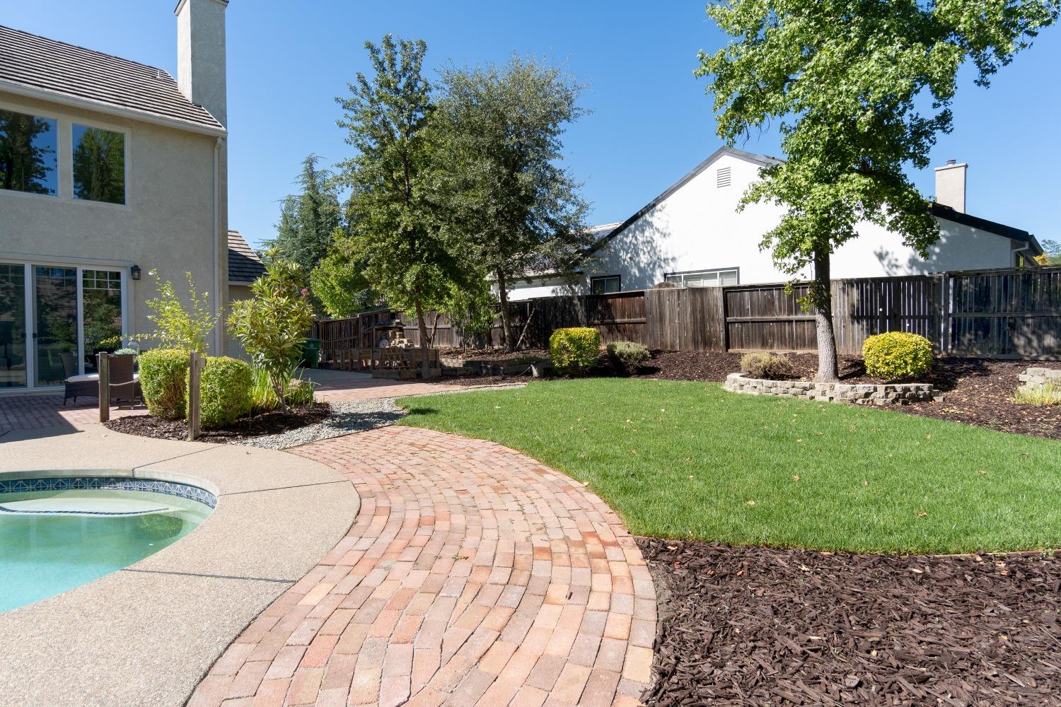 3494 Falkirk Way