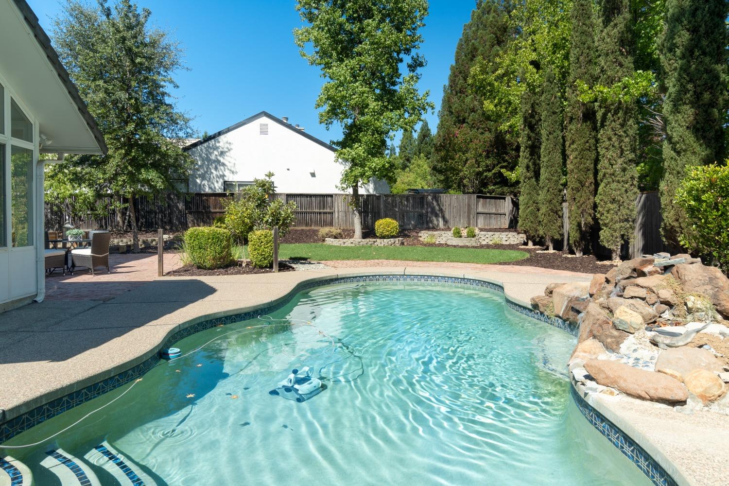 3494 Falkirk Way