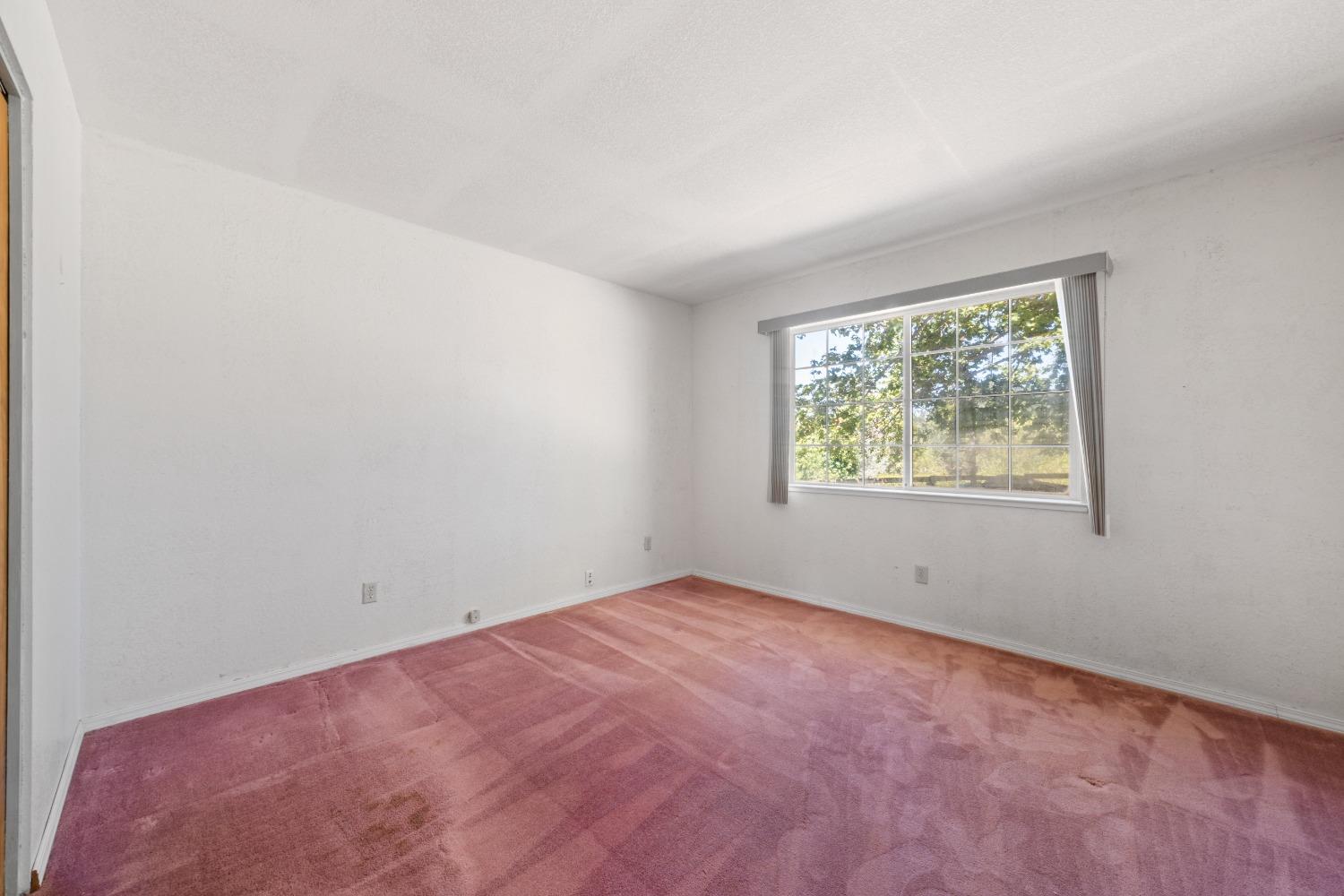 4661 View Point Drive
