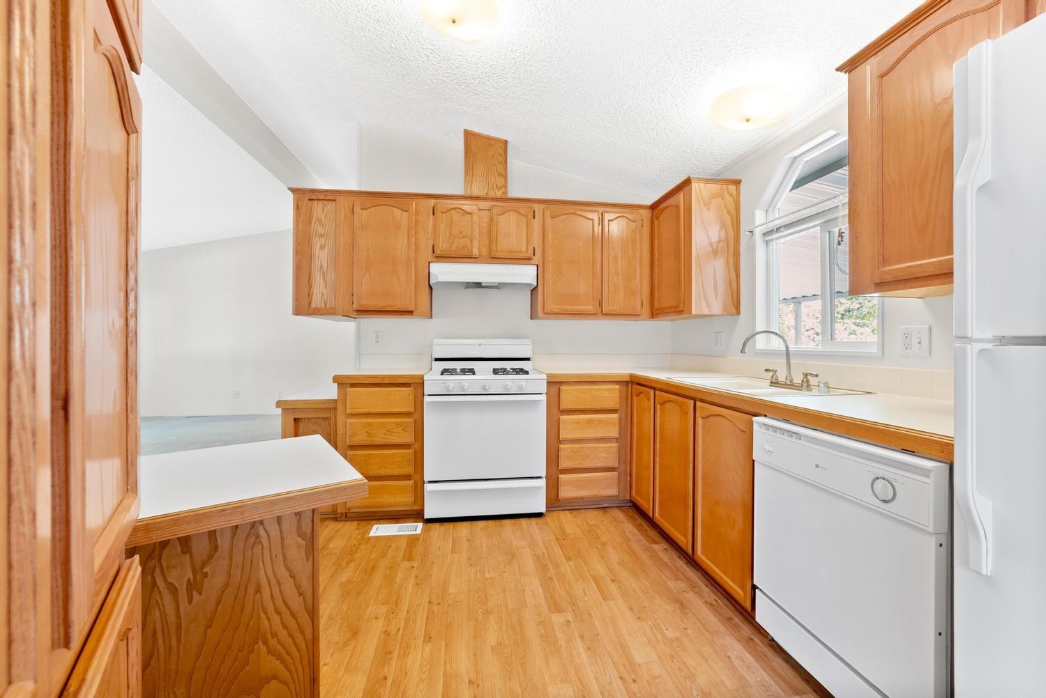 4420 Pleasant Valley Road Unit: 190