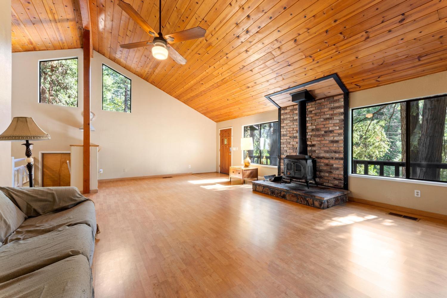 6510 Onyx Trail