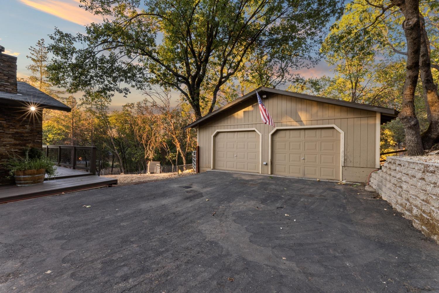 4760 Tannenbaum Court
