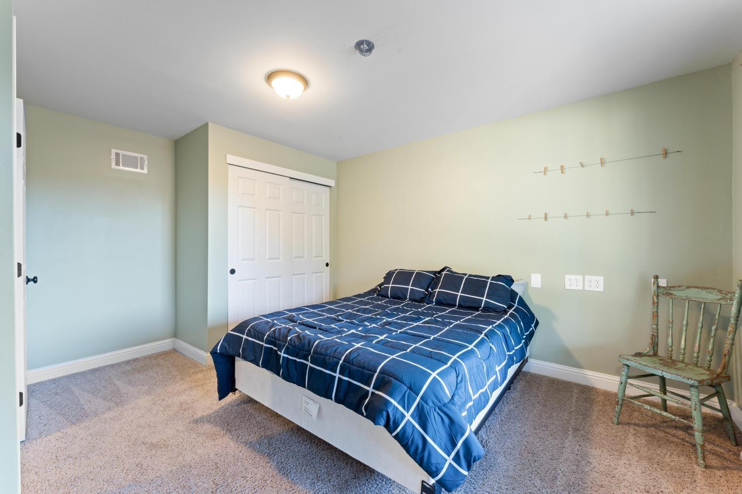 4760 Tannenbaum Court