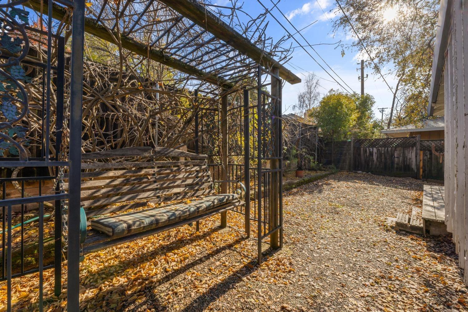 3138 Garden Circle