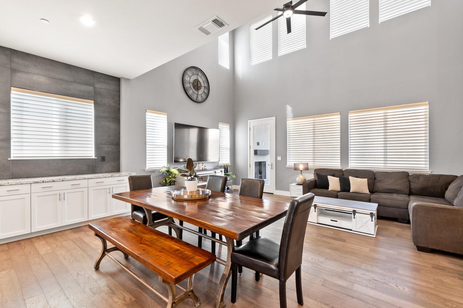 947 Merrill Court