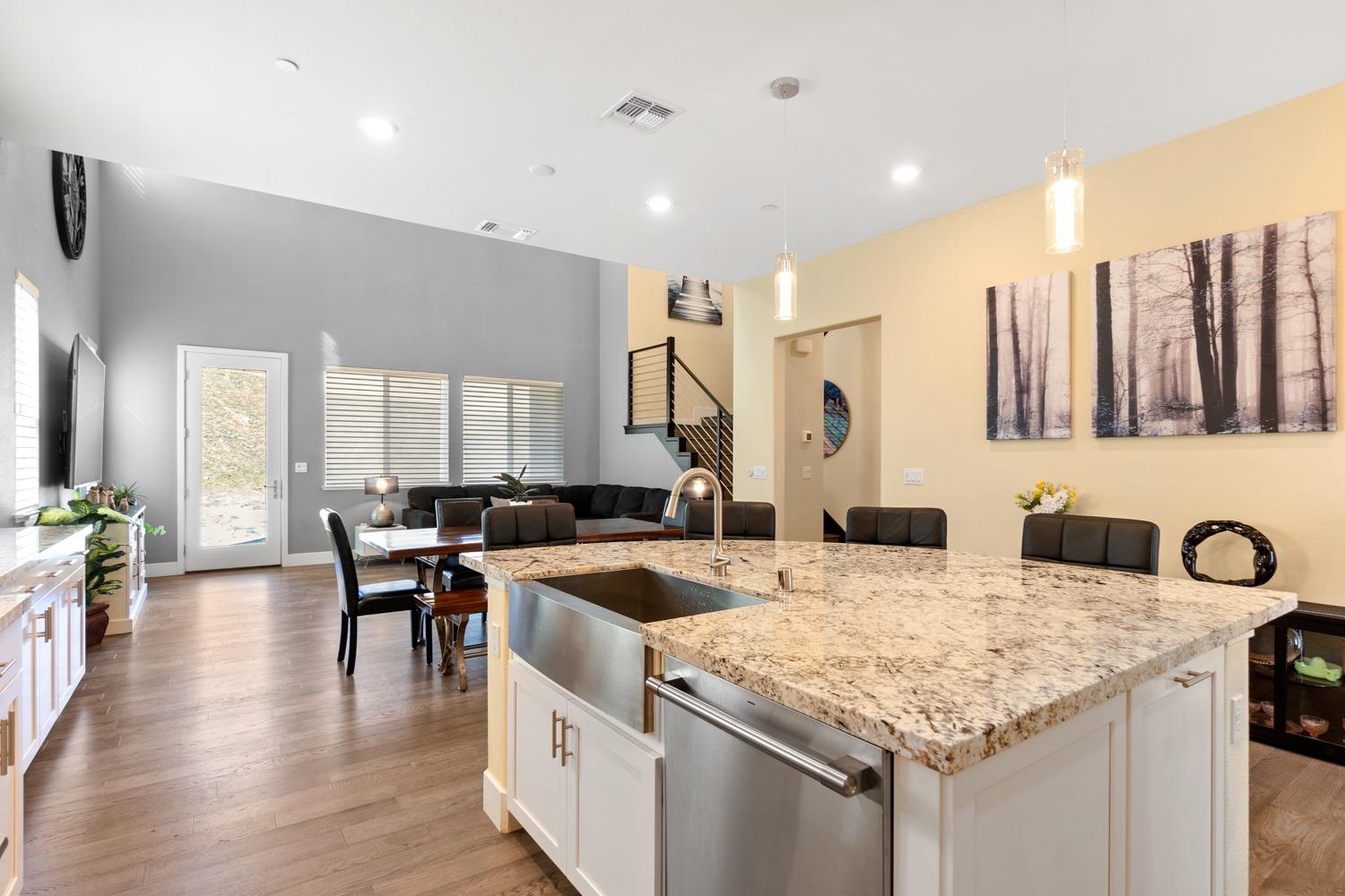947 Merrill Court