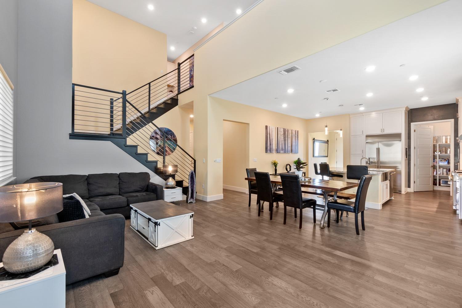 947 Merrill Court