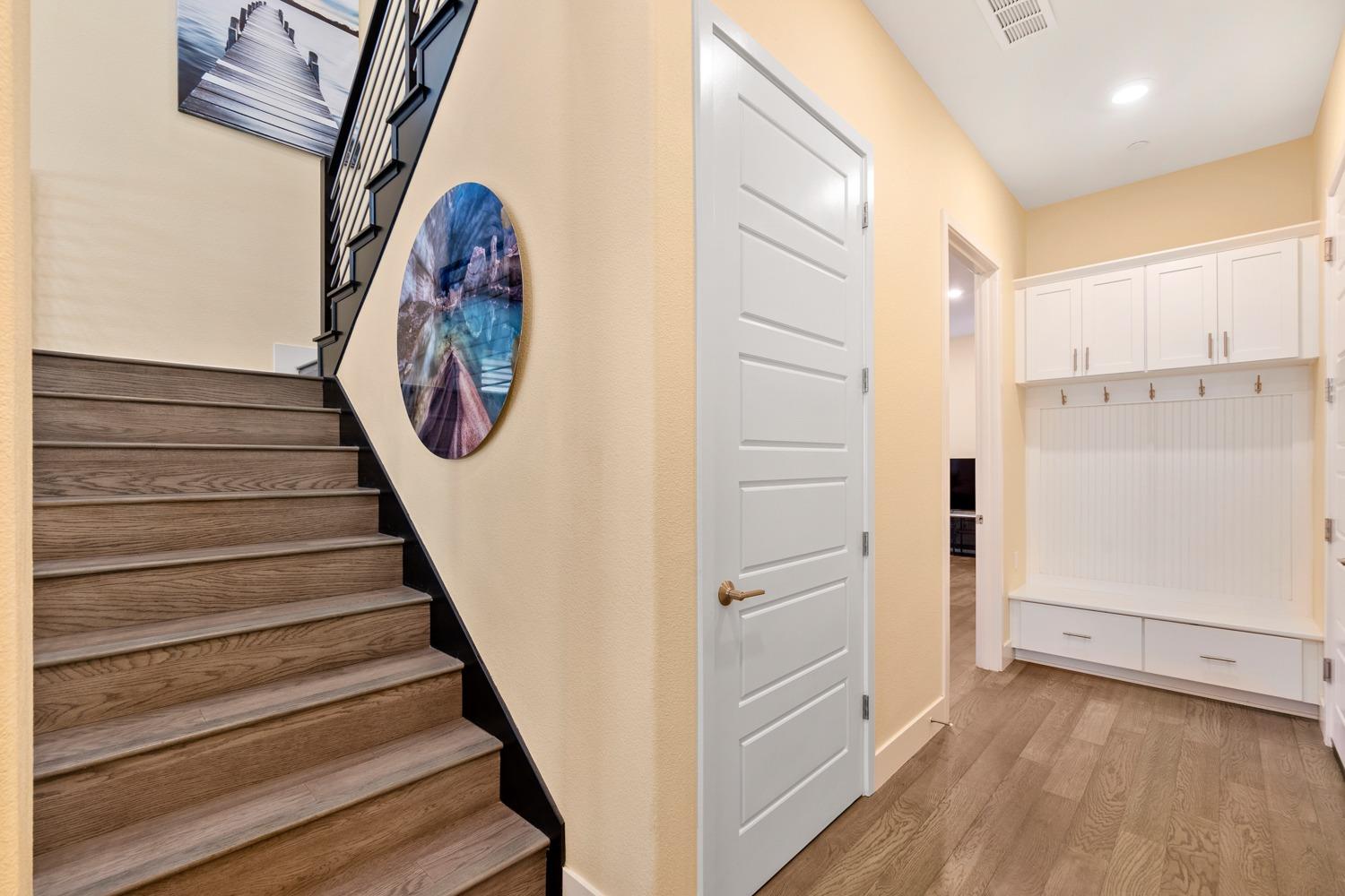 947 Merrill Court