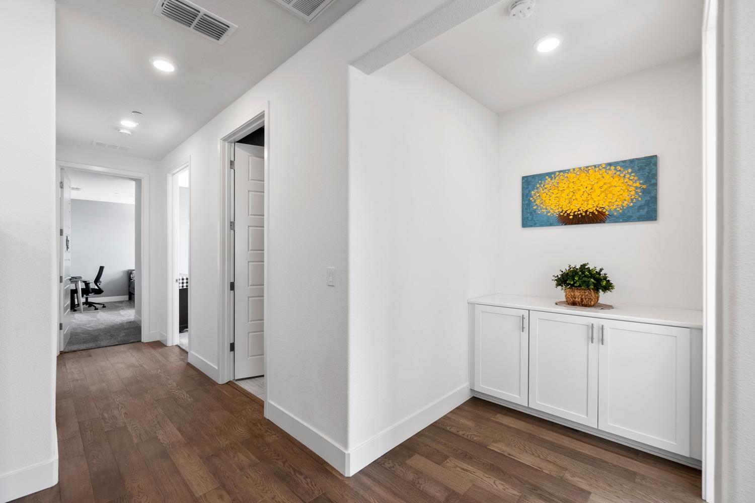 947 Merrill Court
