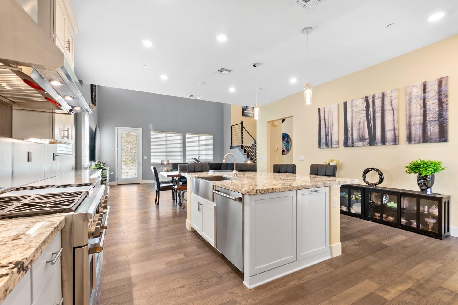 947 Merrill Court