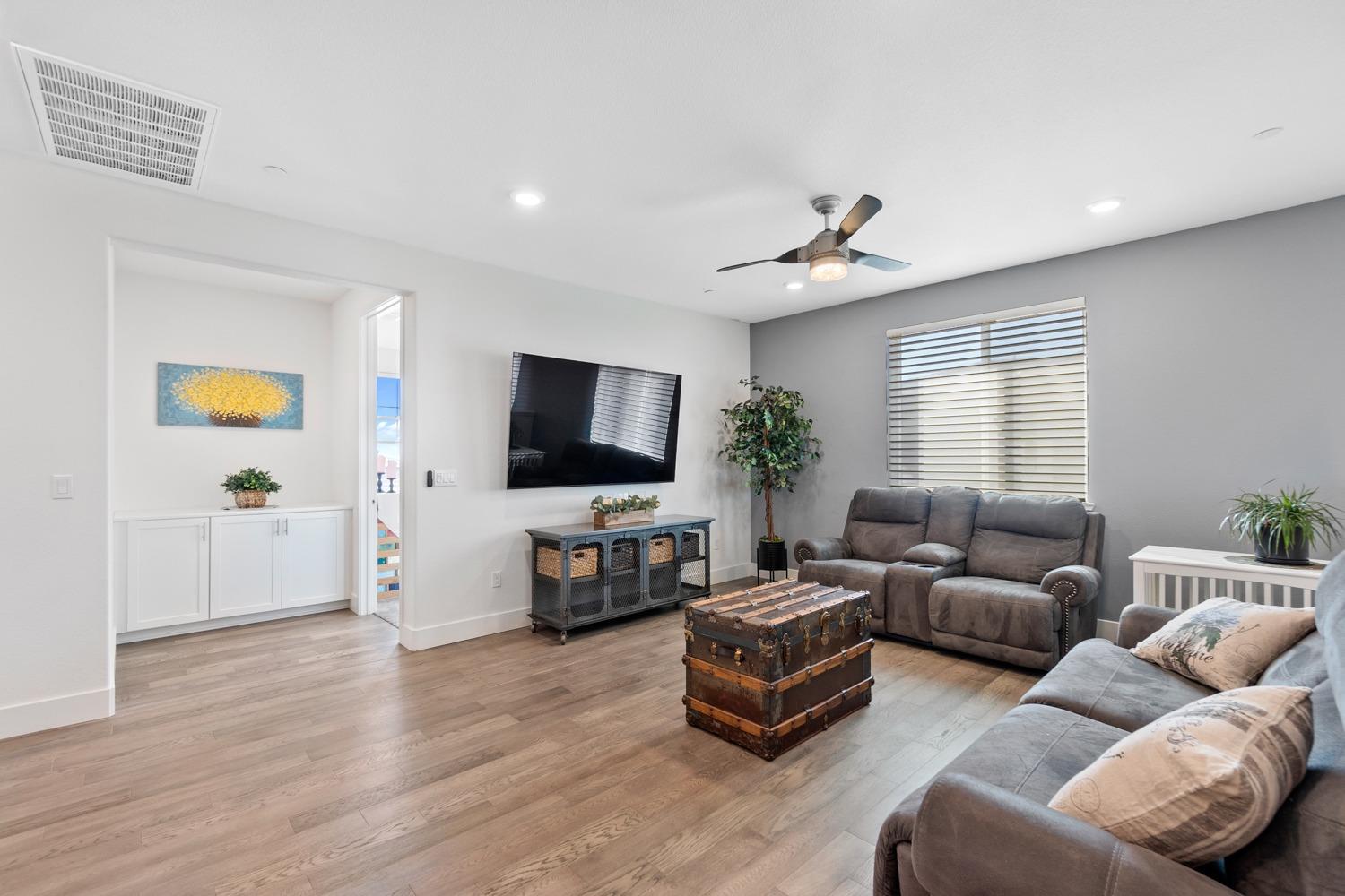 947 Merrill Court