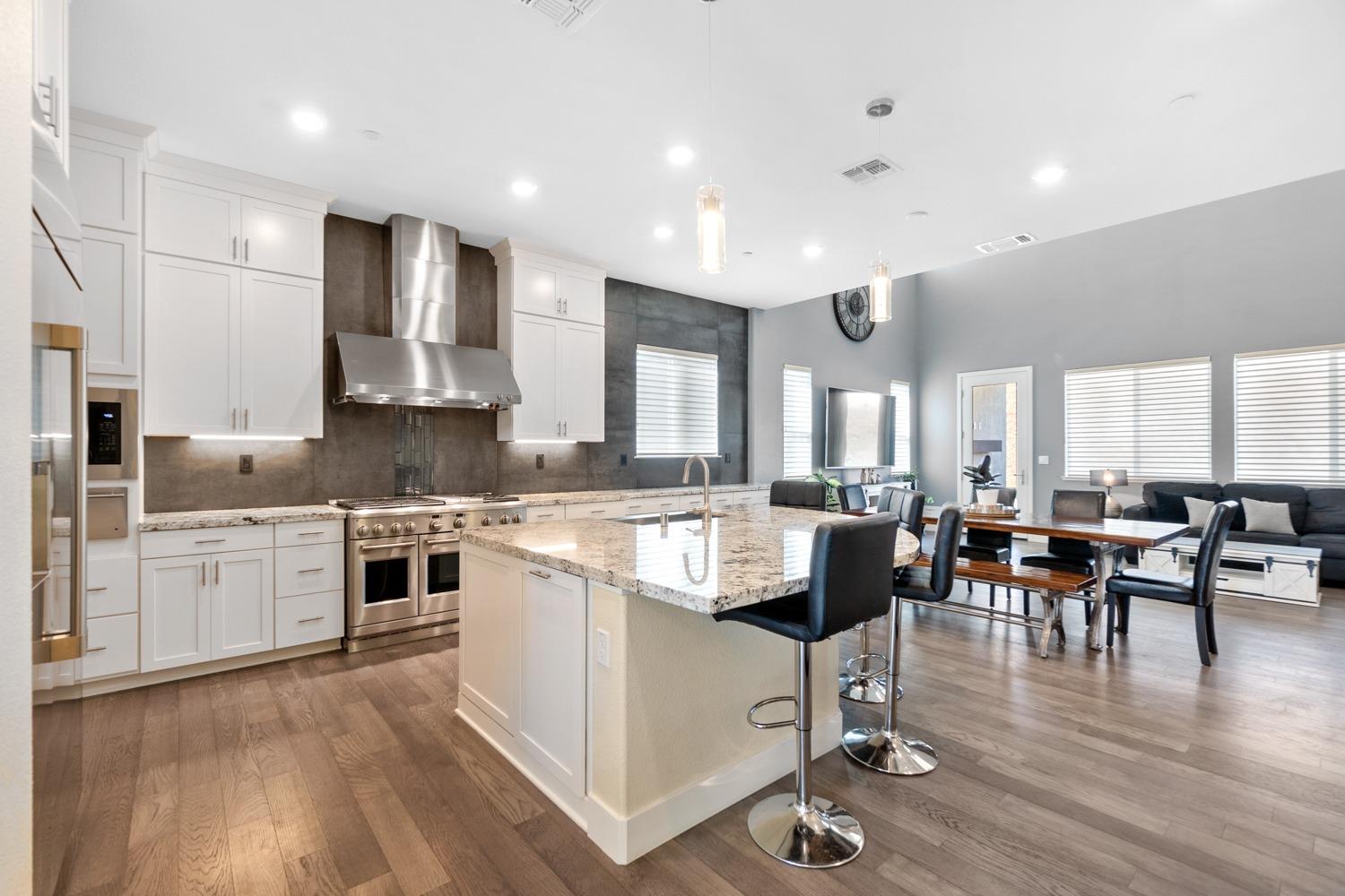 947 Merrill Court