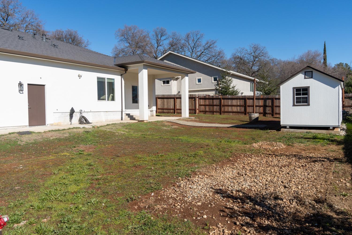3262 Country Club Drive