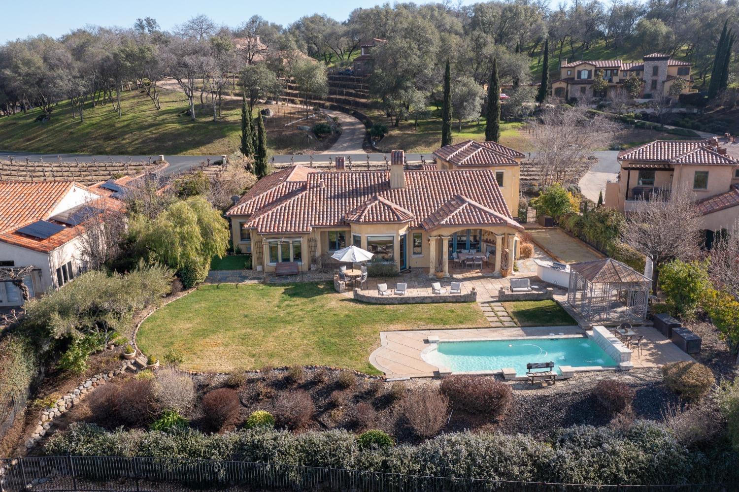 9627 Clos Du Lac Circle