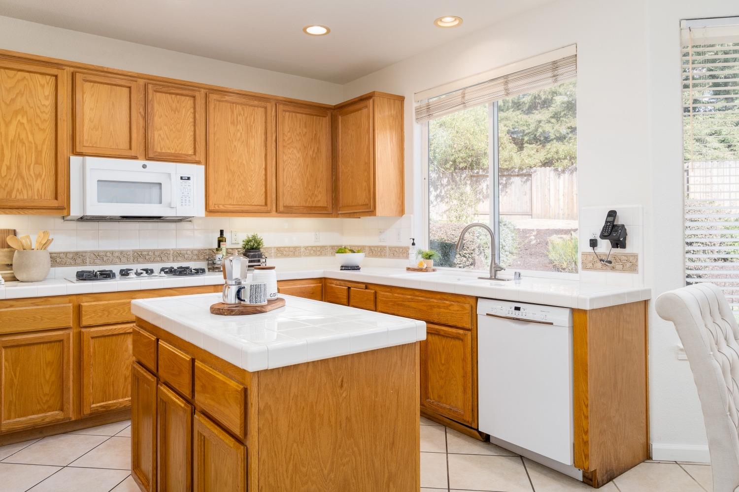 205 Kinkead Court