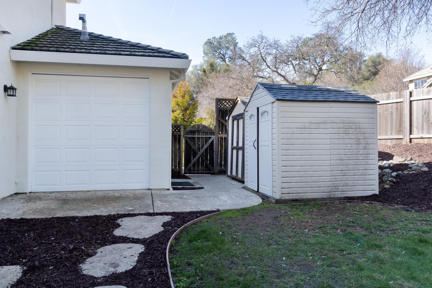 205 Kinkead Court