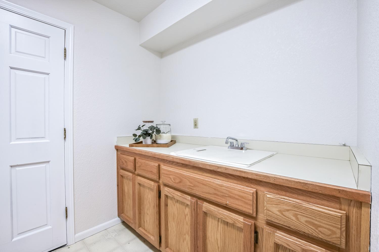 3363 Kimberly Road