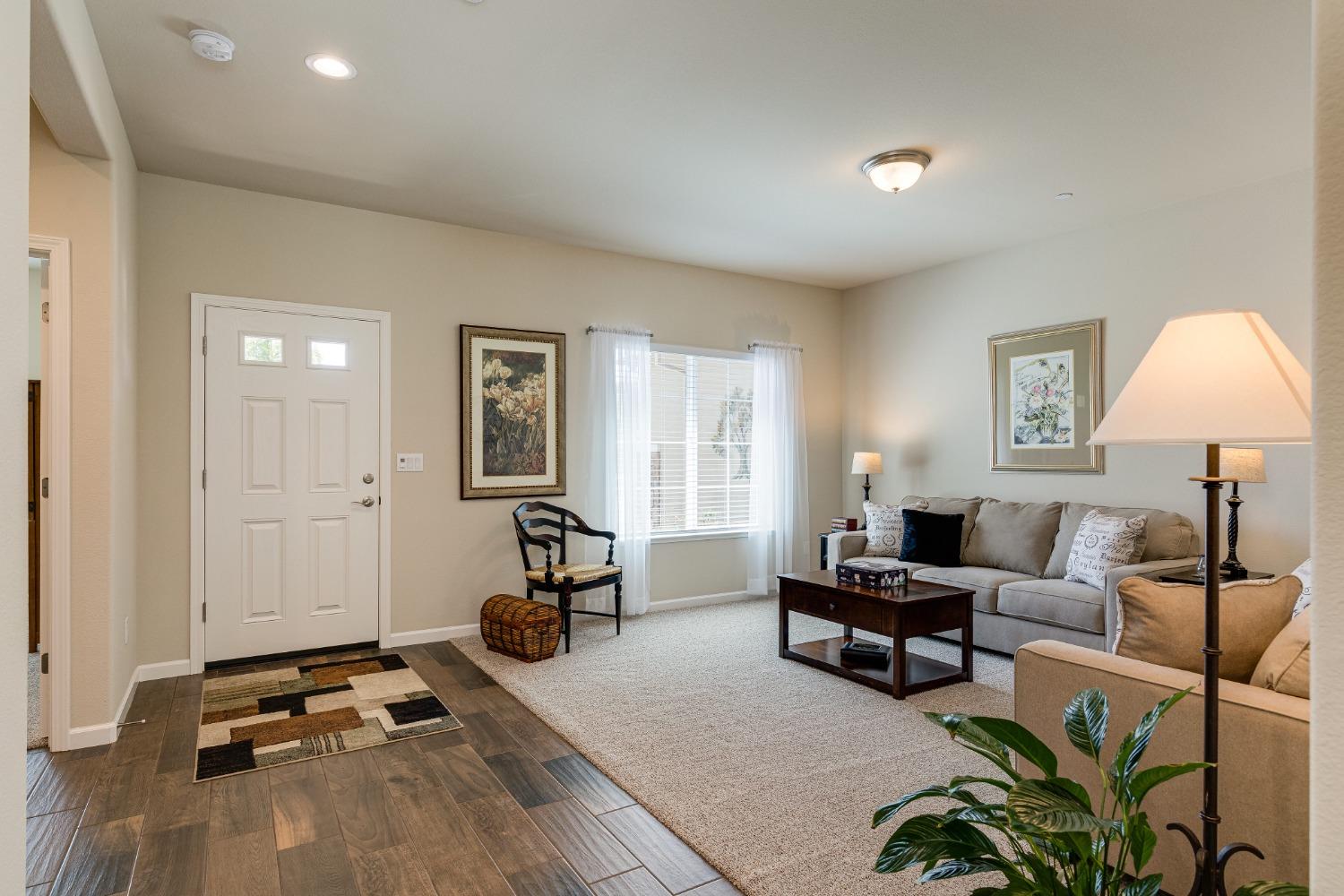 1715 Shakeley Lane