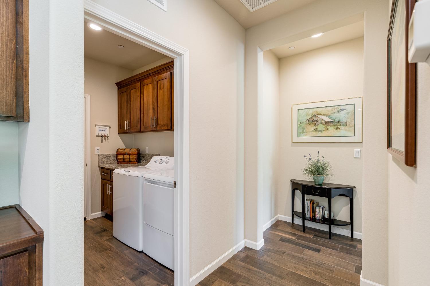 1715 Shakeley Lane