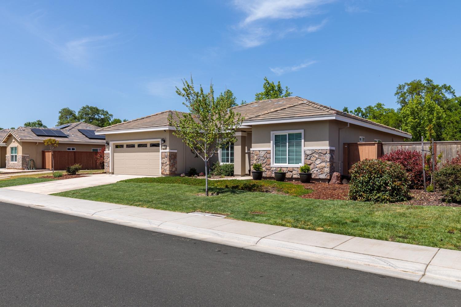 1715 Shakeley Lane