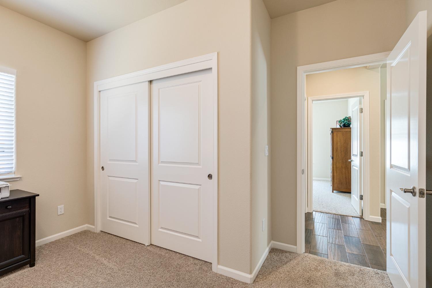1715 Shakeley Lane