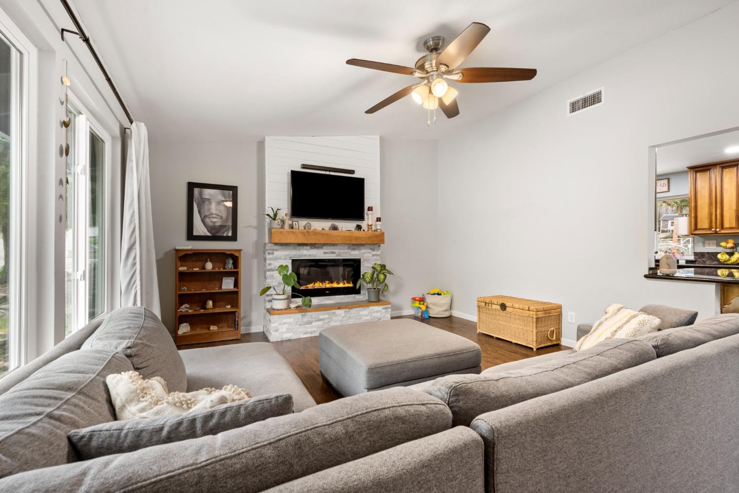 3391 Turner Circle