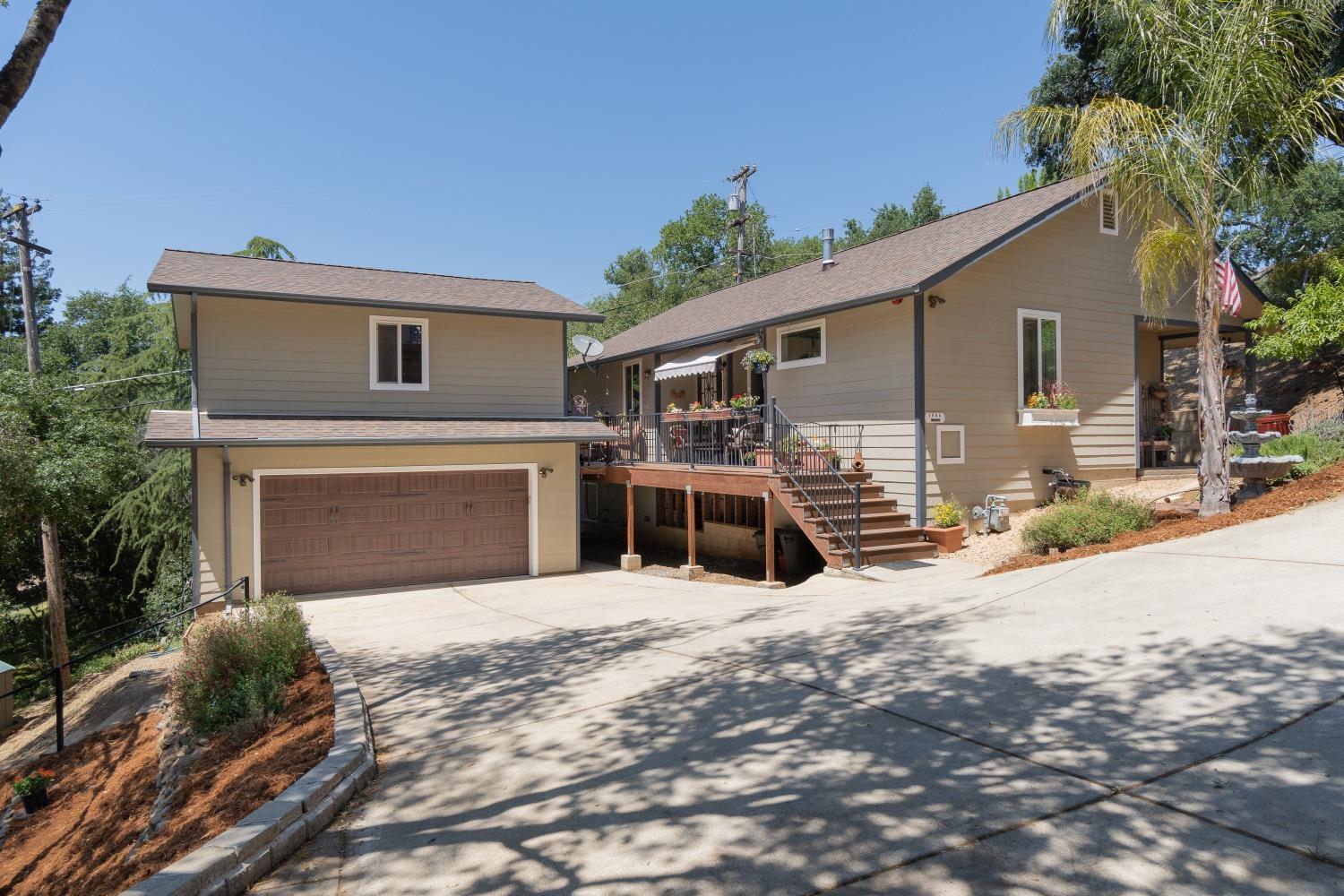 1590 Loma Verde Drive