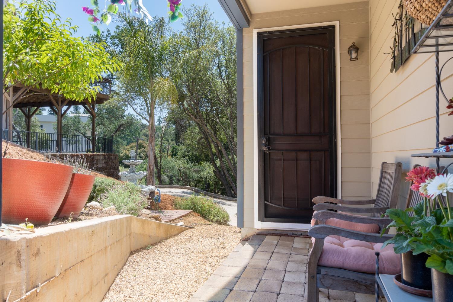 1590 Loma Verde Drive