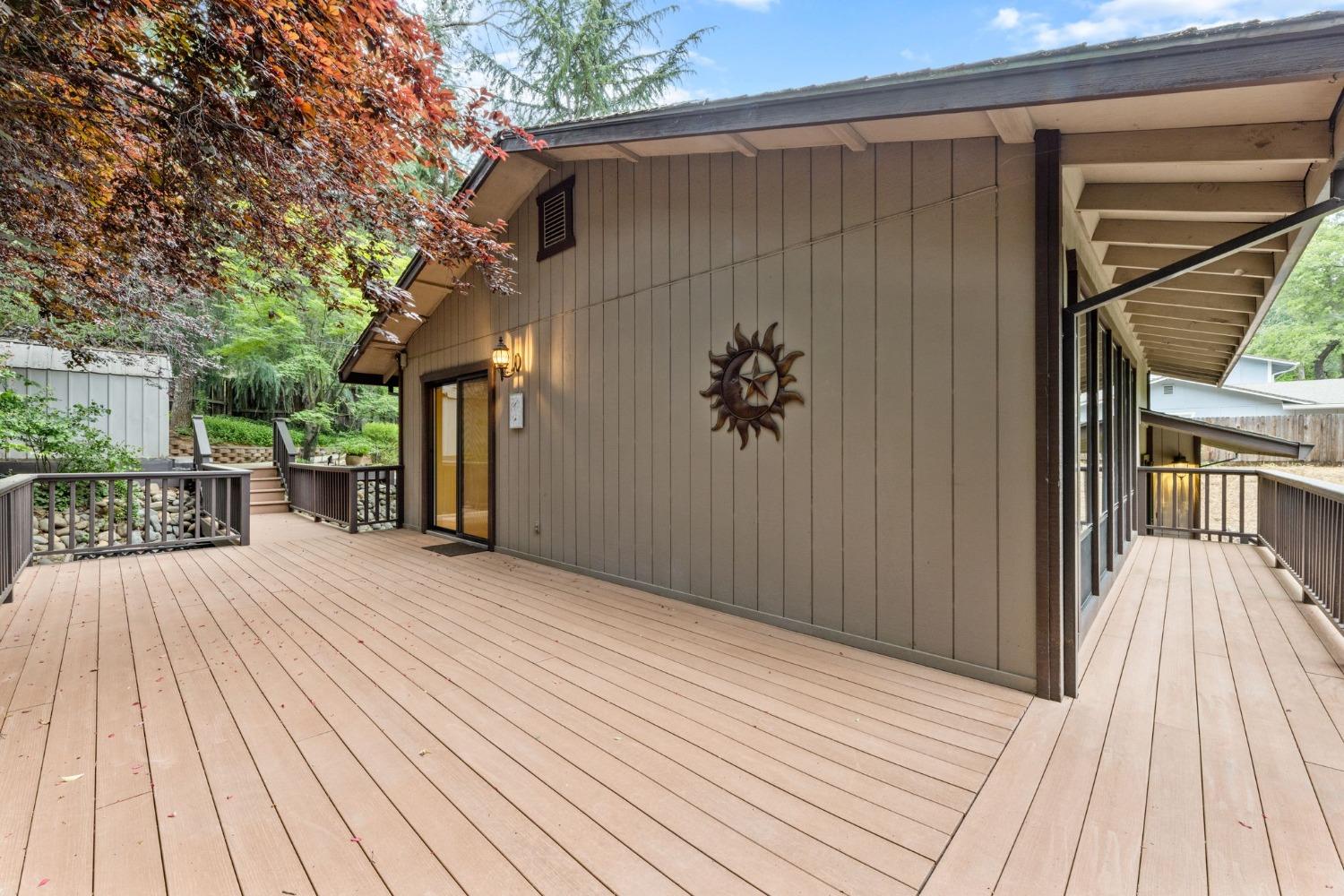 598 Encina Drive