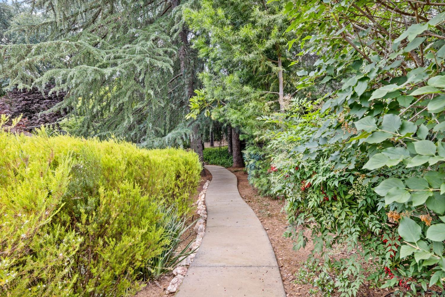 598 Encina Drive