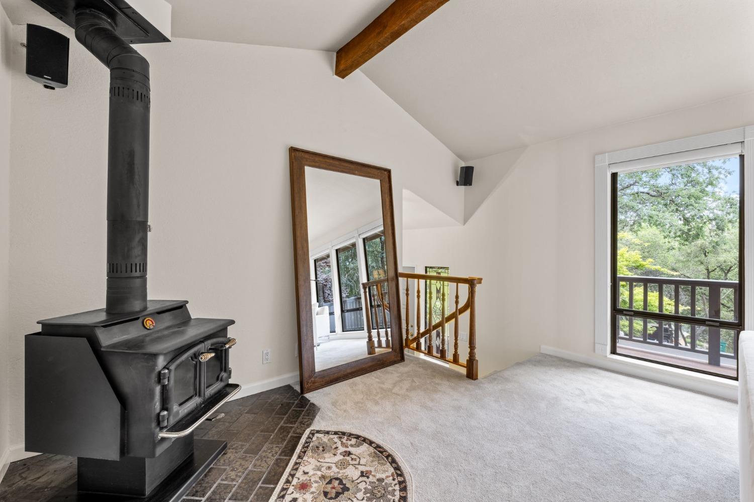 598 Encina Drive
