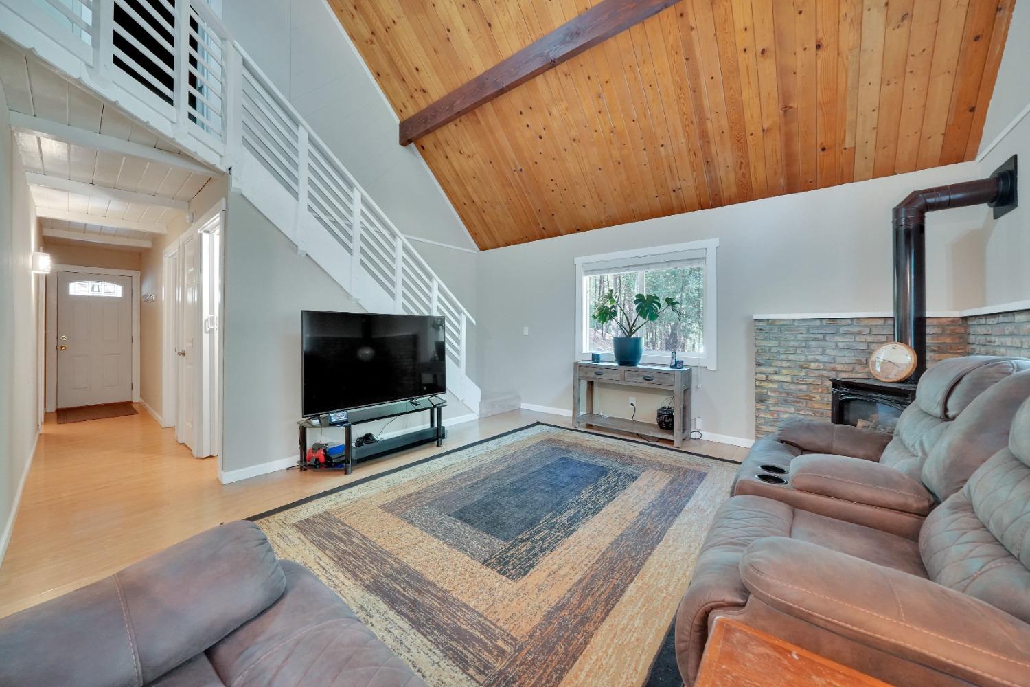 16923 Mckenzie Drive