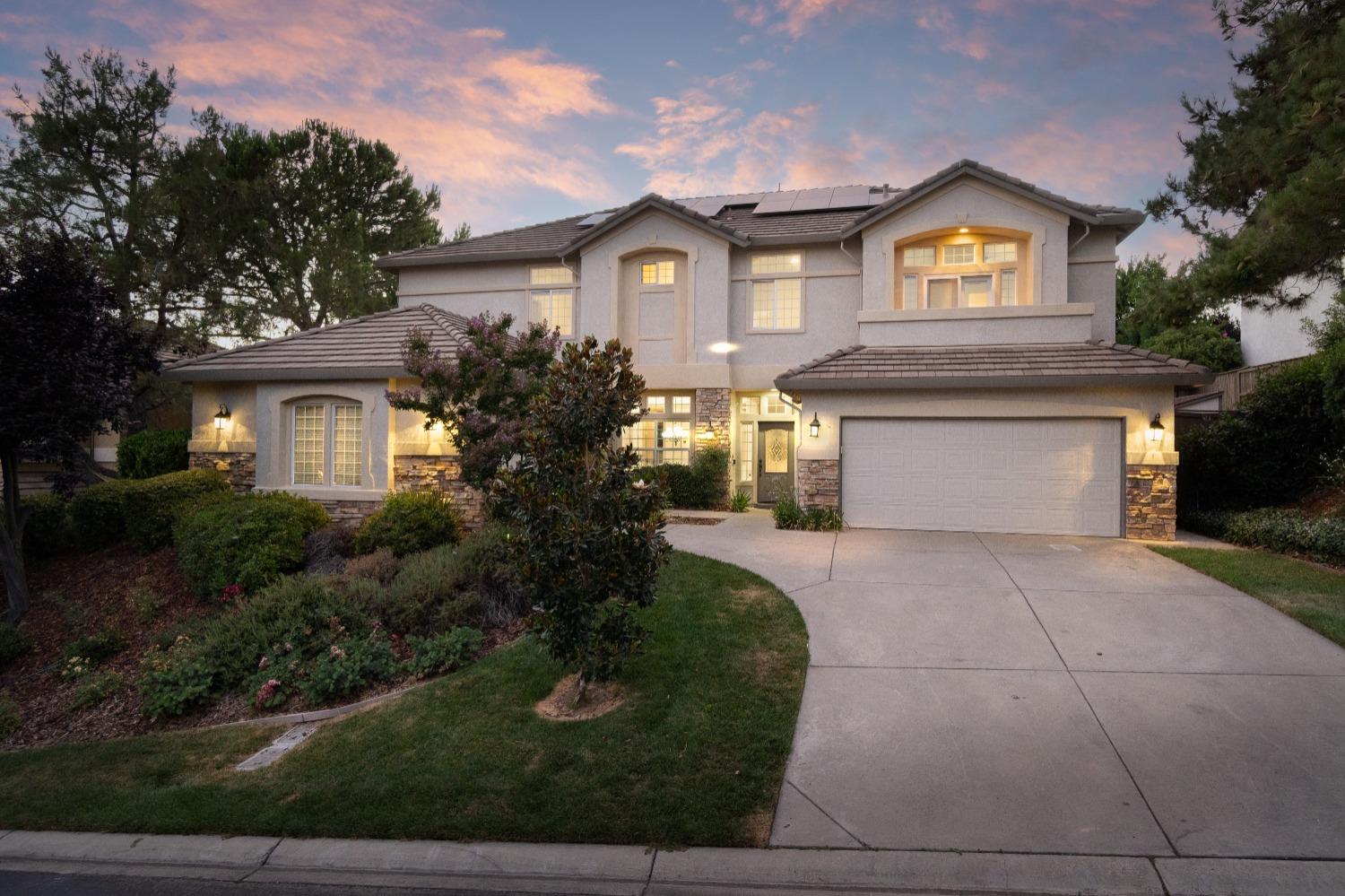 211 Gunston Court