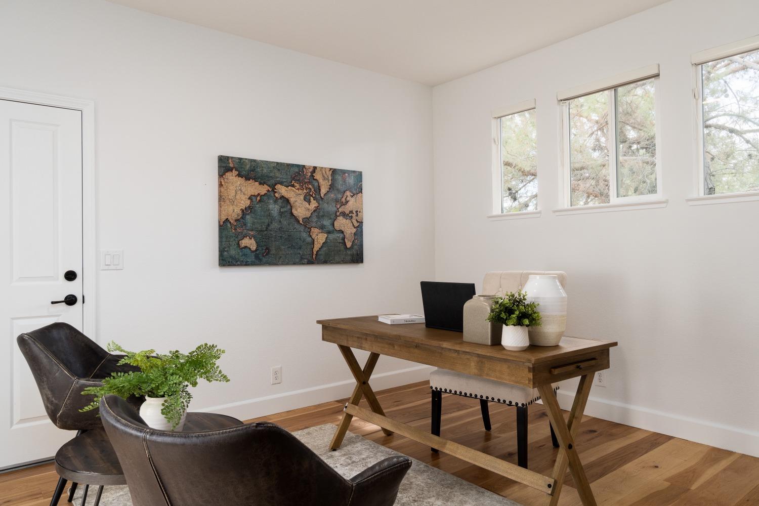 211 Gunston Court