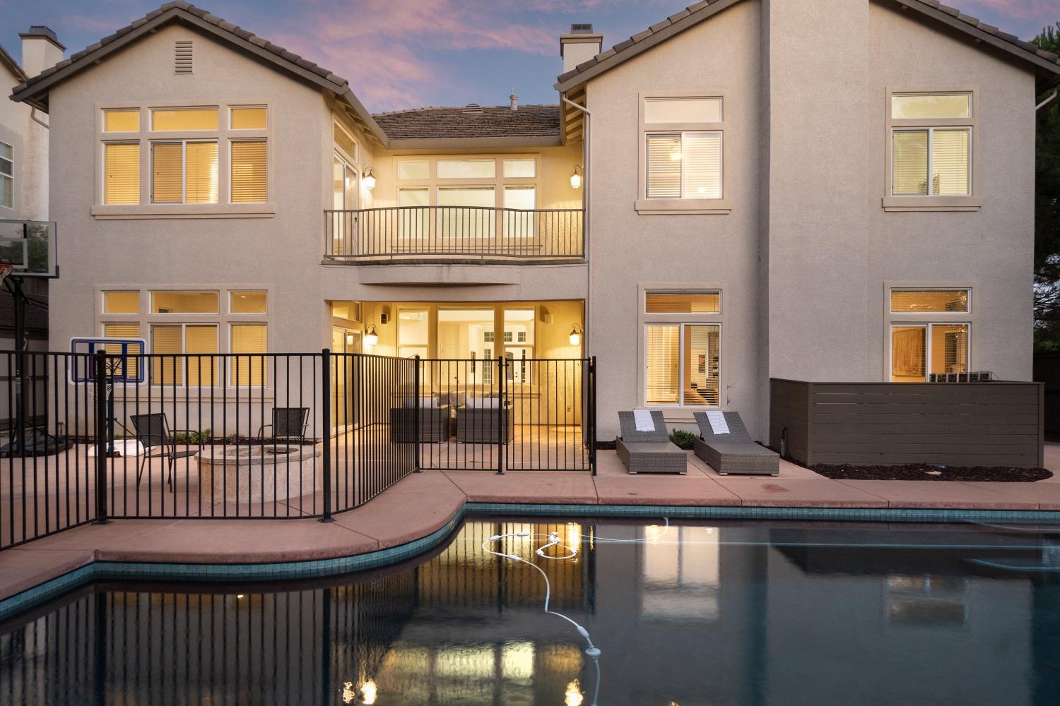 211 Gunston Court