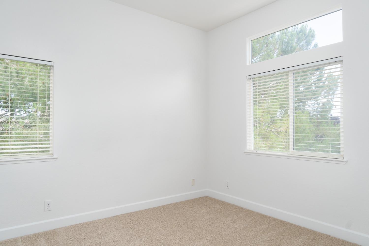 211 Gunston Court