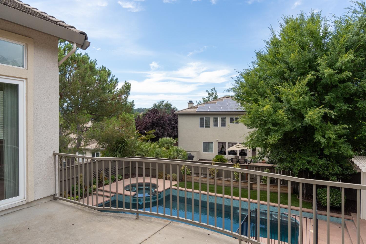 211 Gunston Court