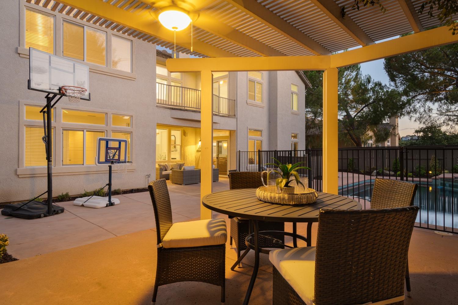 211 Gunston Court